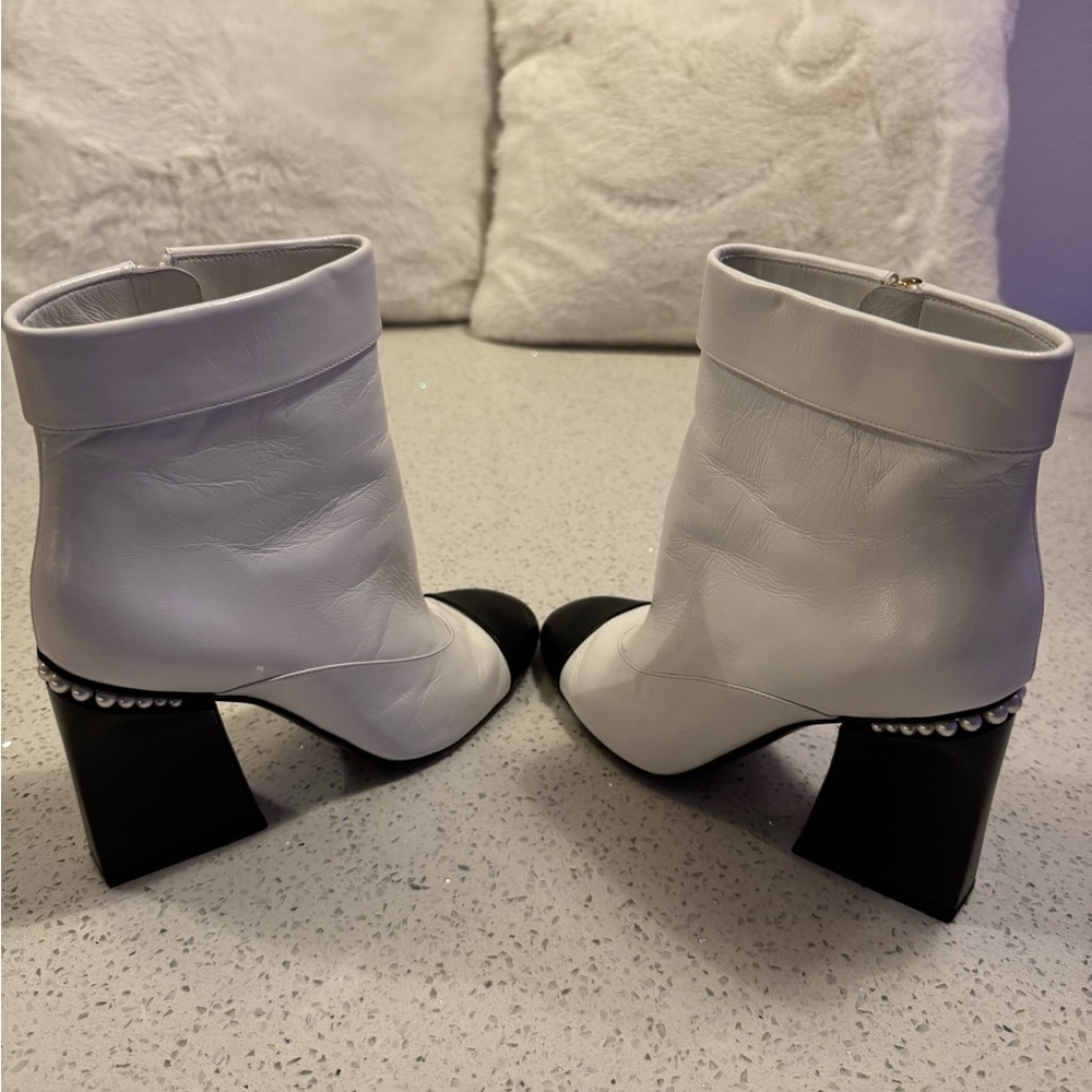 White and Black Leather Ankle Boots - Picture 3 of 7
